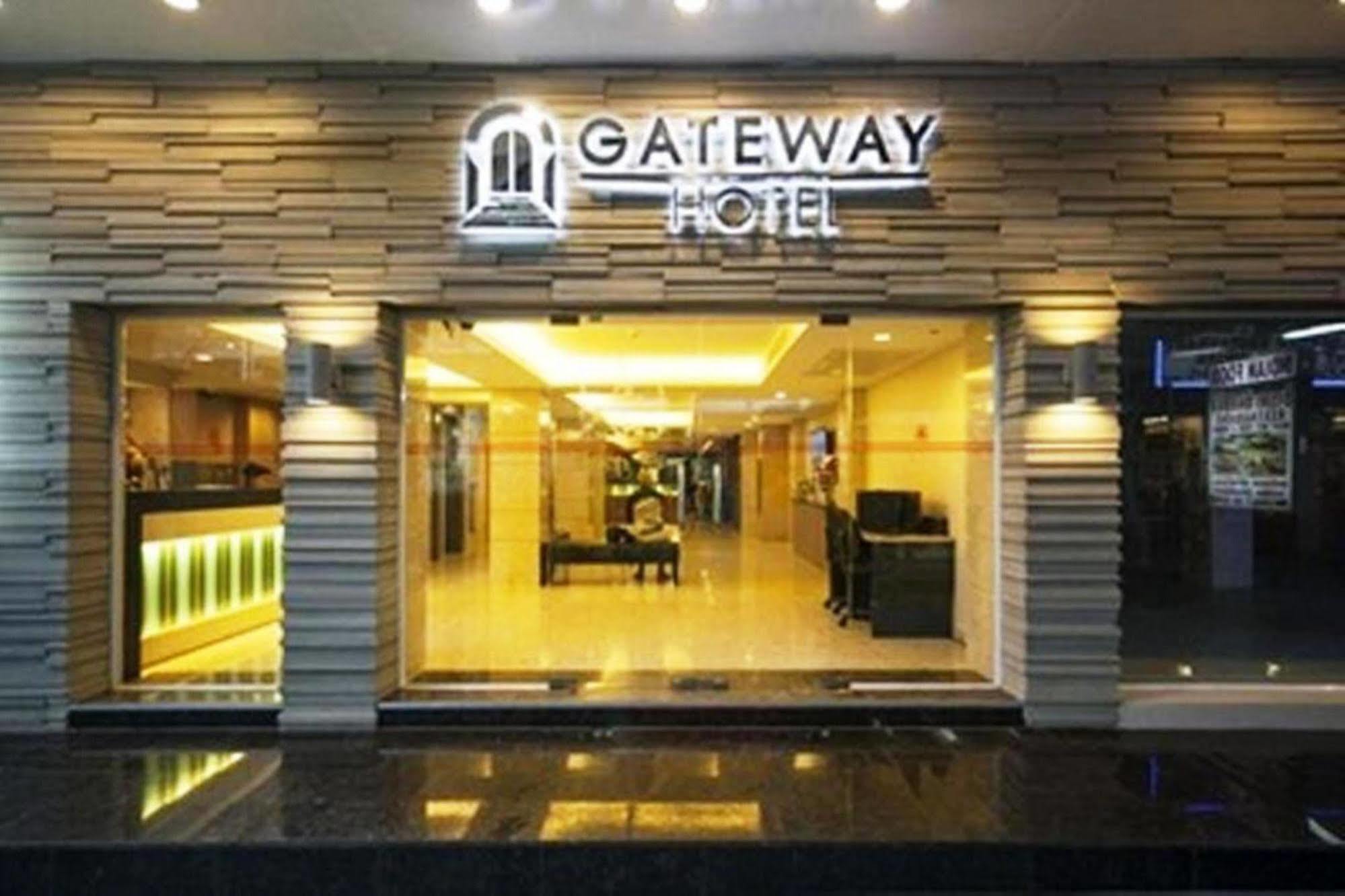 Gateway Hotel Bangkok Exterior foto